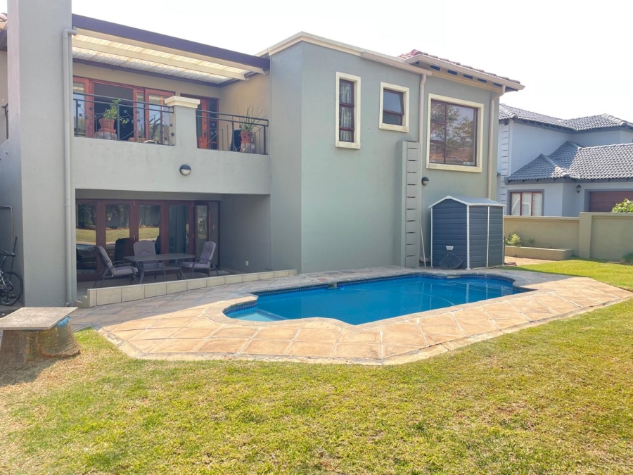 5 Bedroom Property for Sale in Xanadu Eco Park North West